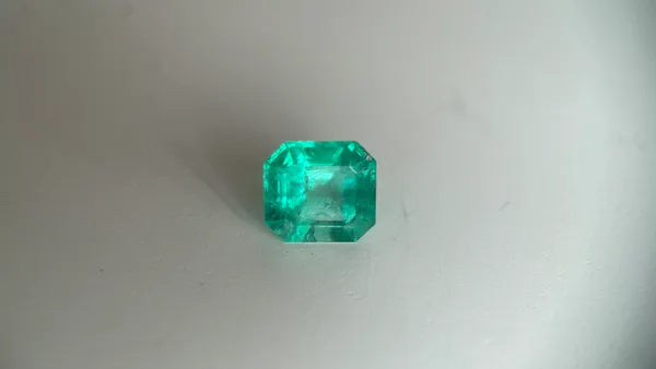 GIA 2.67ct Colombian Muzo Emerald (Octagonal Step Cut)